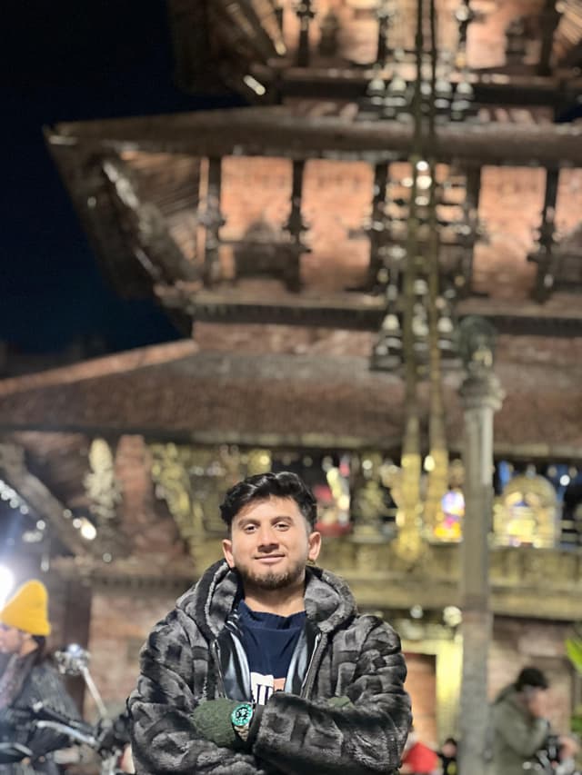 Himanshu Yadav - Product Distributor